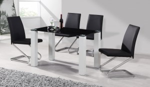 Delta 4 Chair Dining Set