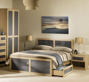 Strada Double Bed